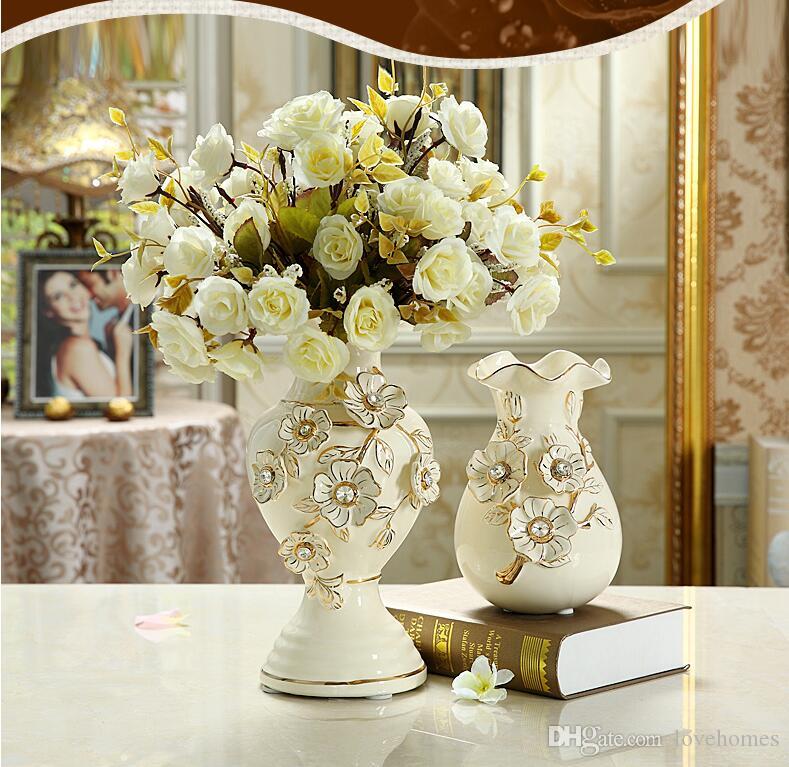 Composicion con floreros originales
