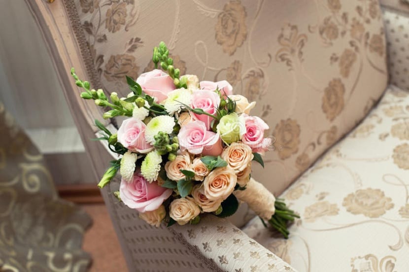 Cómo hacer un ramillete de flores paso a paso