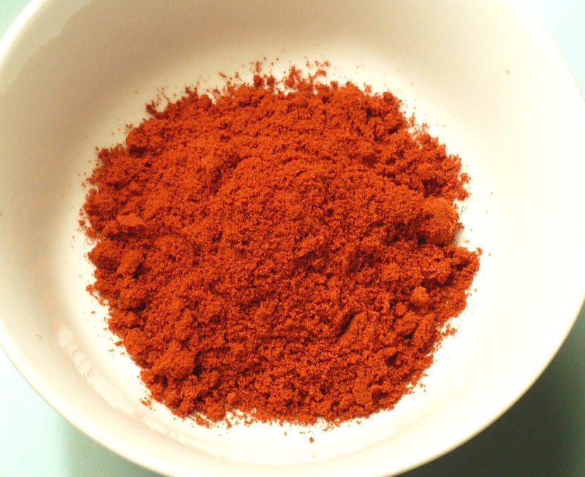 Paprika molida lista para usar como especia