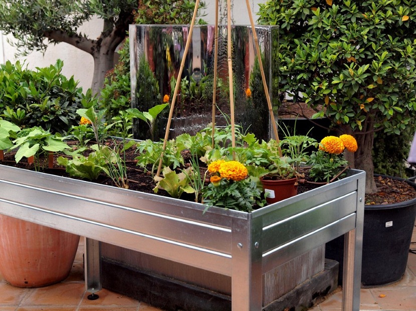 Mesas de cultivo: profundidad, sustrato y riego