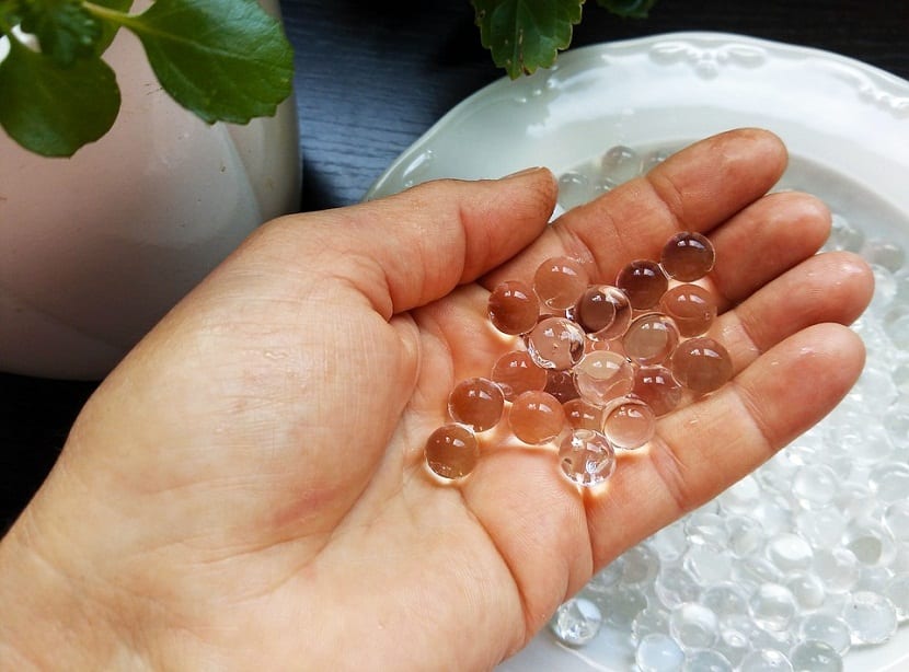 Bolas de hidrogel hidratadas