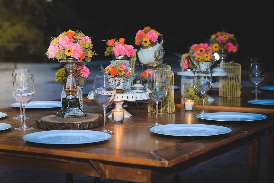 Cómo hacer centros de mesa originales con flores